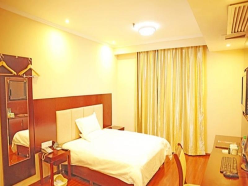 Greentree Alliance Jiangxi Nanchang Honggutan Middle Fenghuang Avenue Hotel 外观 照片