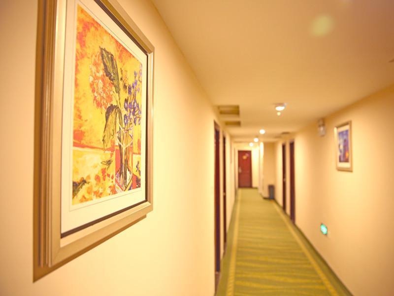 Greentree Alliance Jiangxi Nanchang Honggutan Middle Fenghuang Avenue Hotel 外观 照片