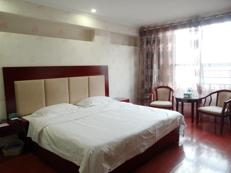 Greentree Alliance Jiangxi Nanchang Honggutan Middle Fenghuang Avenue Hotel 外观 照片