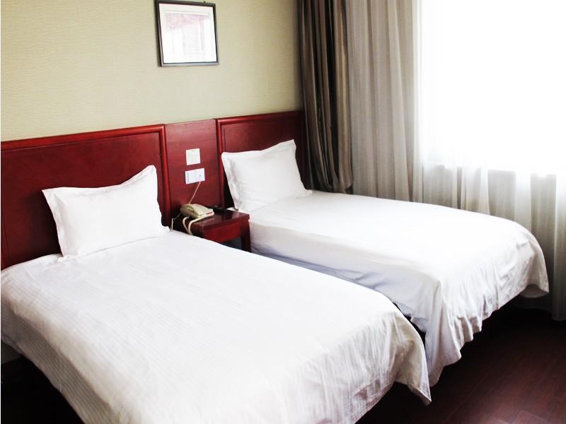Greentree Alliance Jiangxi Nanchang Honggutan Middle Fenghuang Avenue Hotel 外观 照片