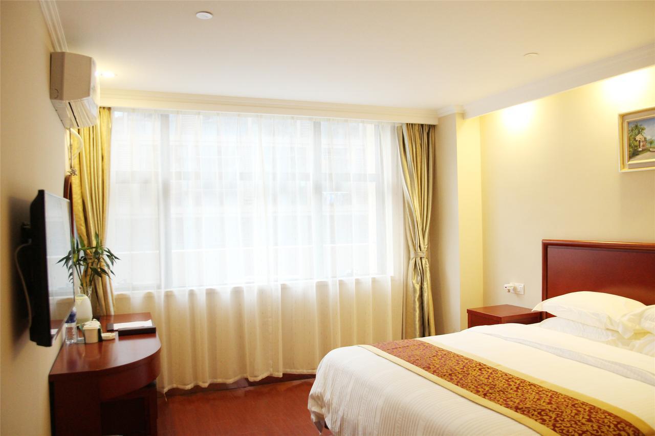 Greentree Alliance Jiangxi Nanchang Honggutan Middle Fenghuang Avenue Hotel 外观 照片