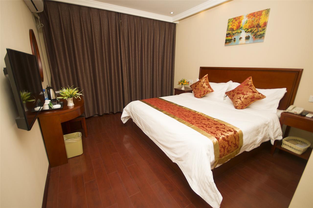 Greentree Alliance Jiangxi Nanchang Honggutan Middle Fenghuang Avenue Hotel 外观 照片