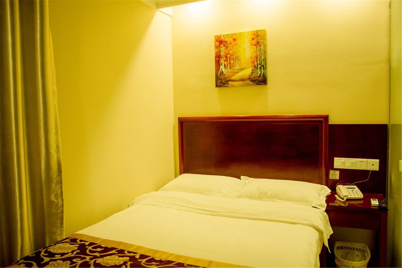 Greentree Alliance Jiangxi Nanchang Honggutan Middle Fenghuang Avenue Hotel 外观 照片