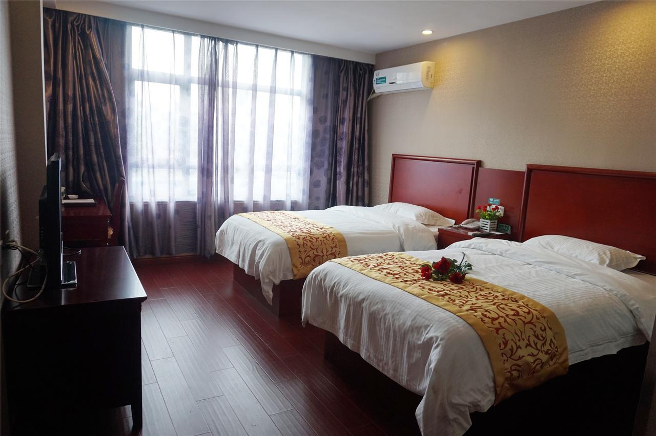 Greentree Alliance Jiangxi Nanchang Honggutan Middle Fenghuang Avenue Hotel 外观 照片