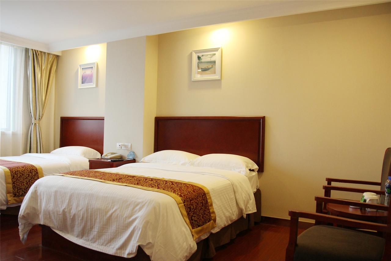 Greentree Alliance Jiangxi Nanchang Honggutan Middle Fenghuang Avenue Hotel 外观 照片
