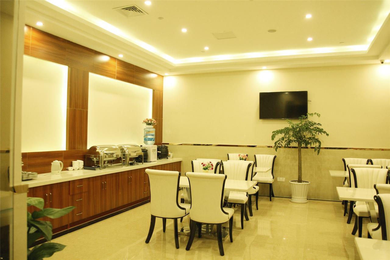 Greentree Alliance Jiangxi Nanchang Honggutan Middle Fenghuang Avenue Hotel 外观 照片