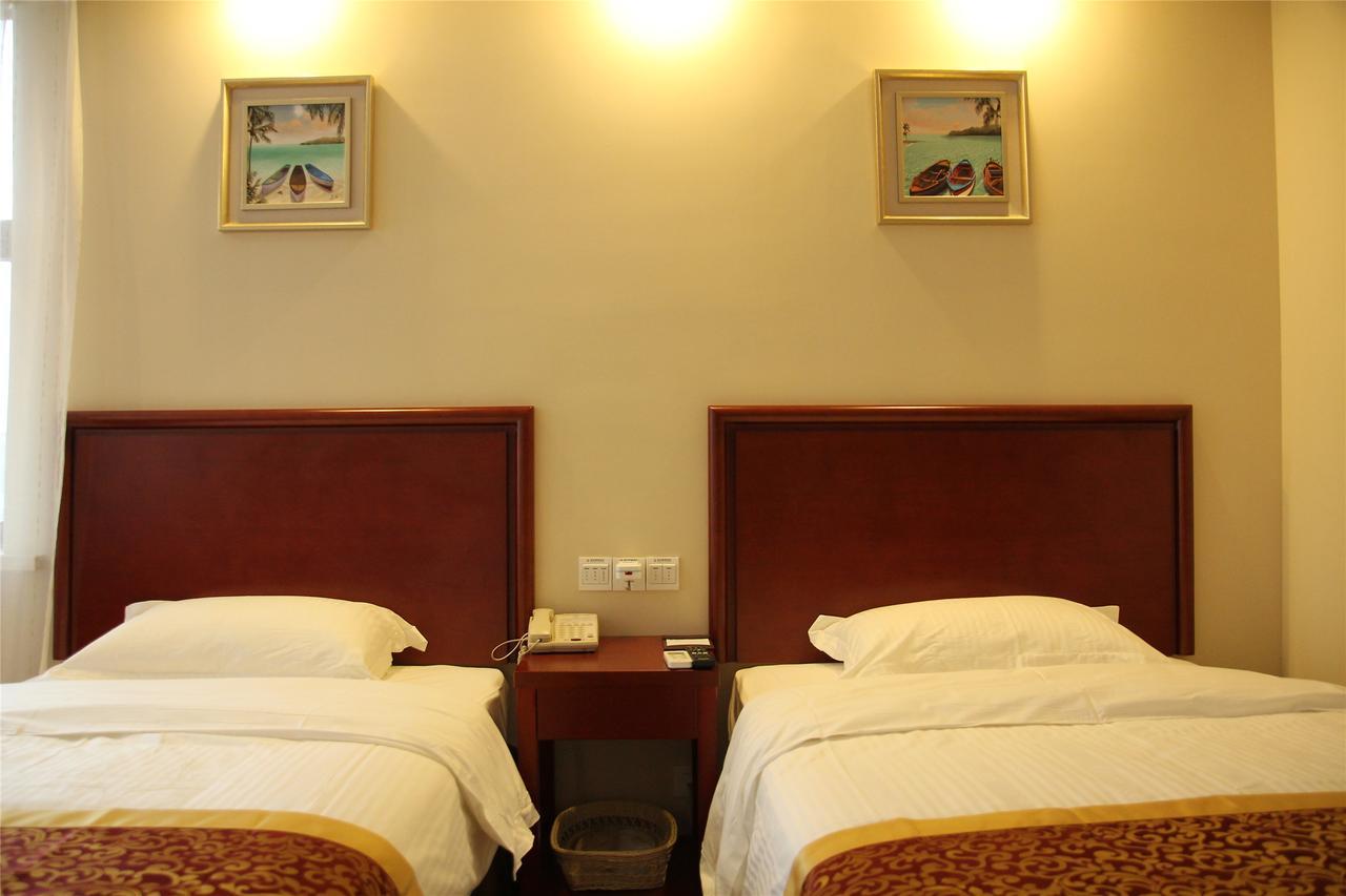 Greentree Alliance Jiangxi Nanchang Honggutan Middle Fenghuang Avenue Hotel 外观 照片